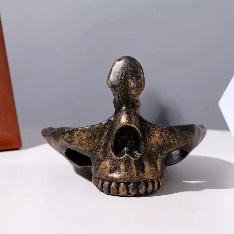 Gothic Skull Eyeglass Holder — Resin Skeleton Desk Decor